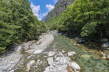 Bavona Fluss im Maggiatal im schweizer Kanton Tessin 