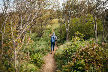 Obraz premium Woman on the hiking trail, Bieszczady Muntains - September 2016 - Poland