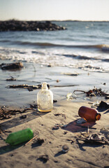Fototapeta na wymiar garbage beach