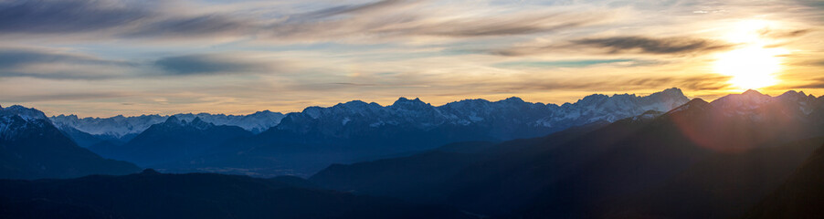 Fototapeta na wymiar Mountains panoraic view of the alps 