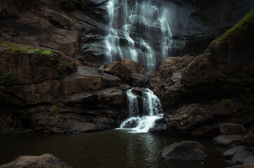 Fototapeta na wymiar Wide and massive waterfall in Srilanka