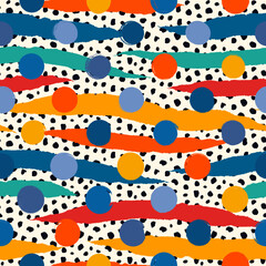 Modern seamless pattern. Geometric mixed texture surface print. Repeated polka dot, circle, grain, stripe motif © PartyPenguin