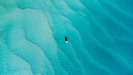 Foto op Plexiglas in the middle of the caribbean sea - long island (the bahamas) © Sizhu