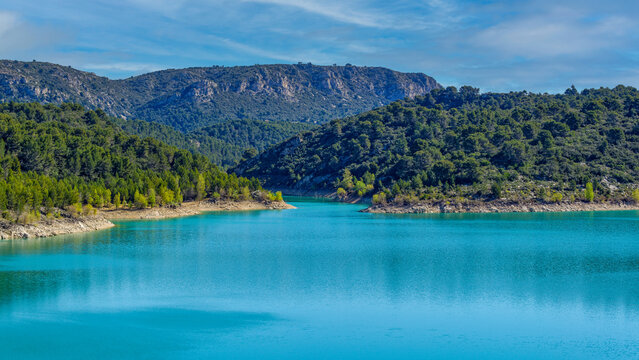 Réservoir Images Browse 422,355 Stock Photos, Vectors, and Video