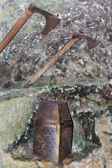 Equipement de combat d'époque médiévale 