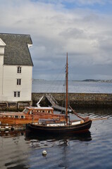 Fototapeta na wymiar small boats Harbour Norway scandinavia port travel