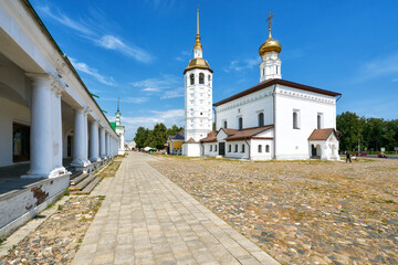 The Kazan church on a Trade square of Suzdal - obrazy, fototapety, plakaty