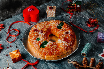 roscon de reyes, spanish king cake