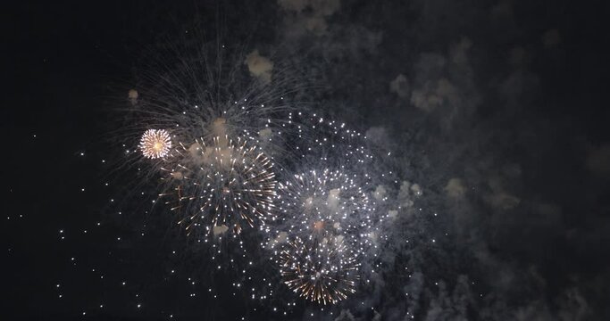 Fuegos artificiales en zocalo ciudad de mexico
