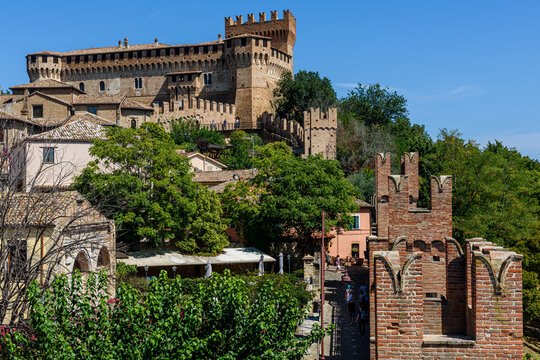 Gradara, Marche, castello di Paola e Francesca, Pesaro Urbino