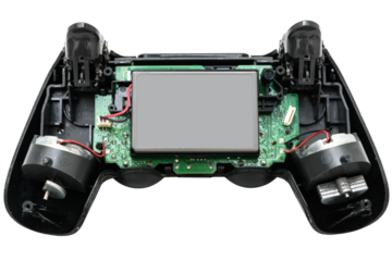 Controle de videogame aberto, com seu interior exposto, mostrando placa, circuitos e bateria.	
