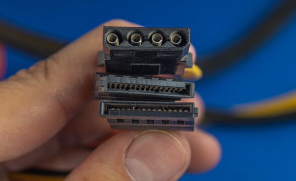 Computer power supply unit connector Sata Molex