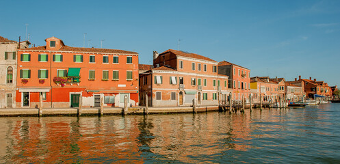 Fototapeta na wymiar Murano island with colorful houses