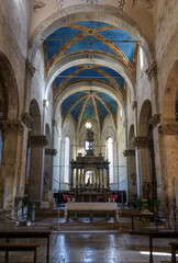 Fototapeta na wymiar Interior of cathedral of Saint Cerbonius in Massa Marittima. Italy