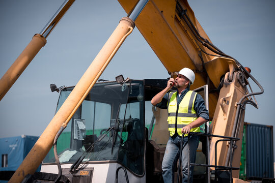 Packaging Machine Operator Images – Browse 6,322 Stock Photos, Vectors ...