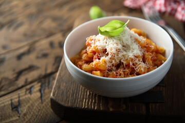 Pasta with tomato sauce and cheese