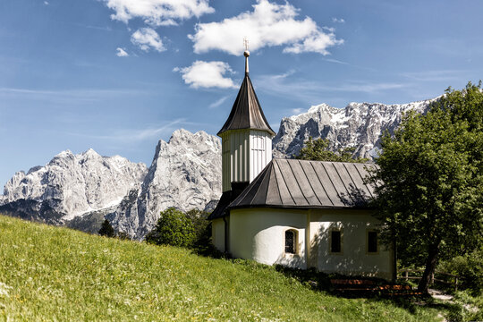 Kapelle in Tyrol / Austria (Antoniuskapelle im Kaisertal / Kufstein / Tirol)