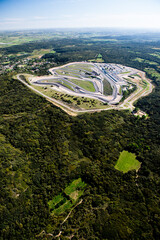 Circuit de vitesse automobile de Lédenon