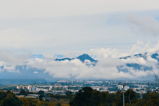 Fusagasuga city with the mountain Quinini in the background.