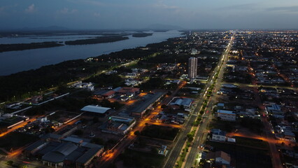 Obraz premium Boa Vista aérea noturna, Roraima, Brasil