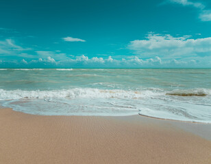Fototapeta na wymiar sand beach and sky