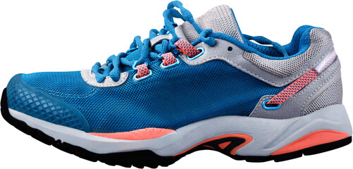 Athletic shoes