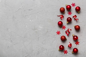 Naklejka na ściany i meble Christmas composition. a pattern of christmas balls on colored background. Flat lay, top view New year decor