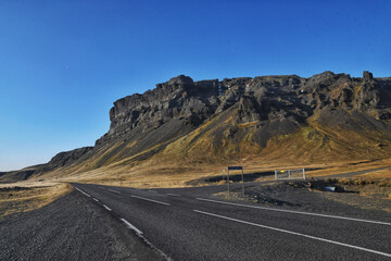 road to the mountains