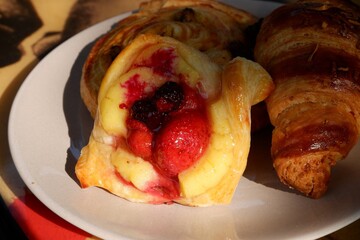 apple pie with cinnamon