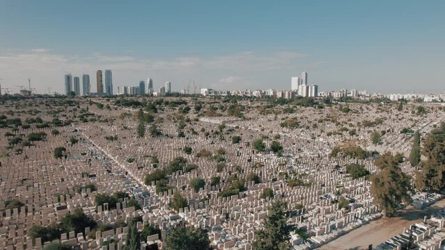 Southern Tel-Aviv Cemetery - The biggest in Israel - slide to right #005