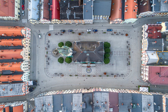 Topdown aerial shot of Ladek Zdroj city hall and old town centre.