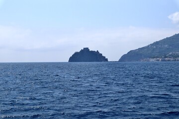 Ischia - Castello Aragonese dall'aliscafo