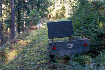Vintage trailer . Oldtimeranhänger . 10 km/h