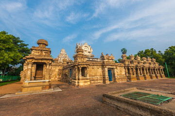 Fototapeta premium view of the palace of the palace city