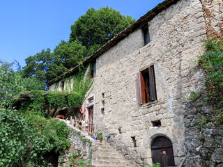 Fototapeta na wymiar Maison traditionnel dans les Cévennes, Occitanie
