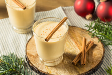 Boozy Holiday Eggnog Cocktail