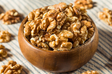 Raw Brown Organic Walnuts