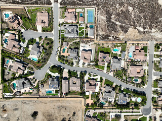 Aerial top view of big villas with pools in Rancho Cucamonga, in San Bernardino County, California, United States. - obrazy, fototapety, plakaty