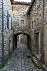 Fototapeta na wymiar village médiéval de Mirmande dans la Drôme