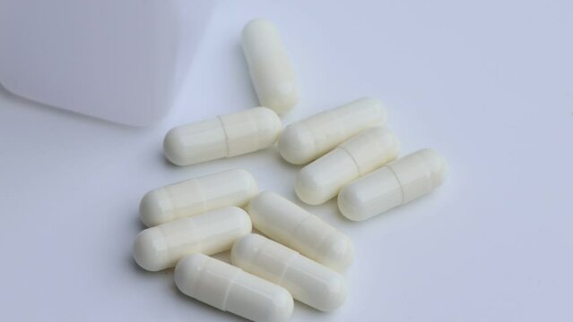 close up, Vitamin pills, food supplement for health or used to treat disease