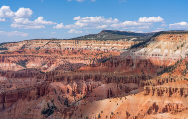 Point Supreme Viewpoint at Cedar Breaks national monument - Utah - Brain Head Peak