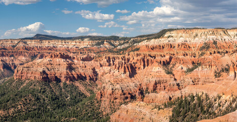 Fototapeta premium View from Ramparts Overlook in the Cedar Breaks national monument - Utah - amphitheater