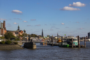 Fototapeta premium hamburg old port on the Elbe River