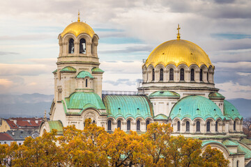 St Alexander Nevski Cathedral in Sofia at dramatic sky, Bulgaria, Eastern Europe - obrazy, fototapety, plakaty