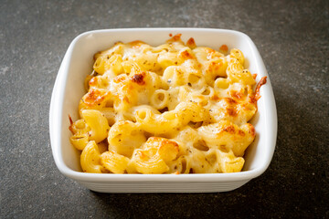 American mac and cheese, macaroni pasta in cheesy sauce