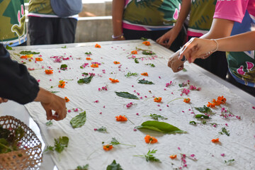 silk weaving process of villagers in Thailand