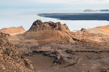 Fototapeta na wymiar eroded crater rim, Bartolome, Galapagos