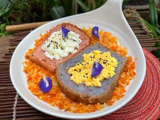 Egg bread toast and tempura