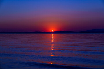Fototapeta premium sunset over the sea