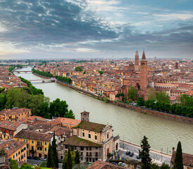 Fototapeta na wymiar Panoramic rooftop view of he medieval town of Verona in Italy